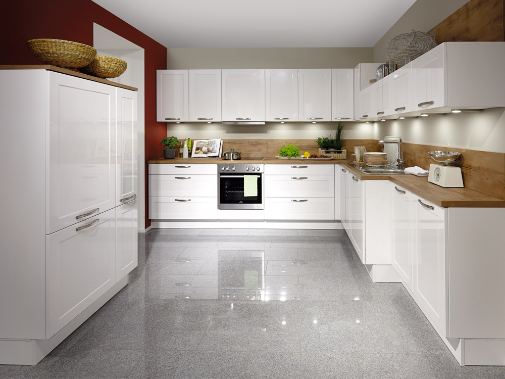 glossy shaker kitchen furniture