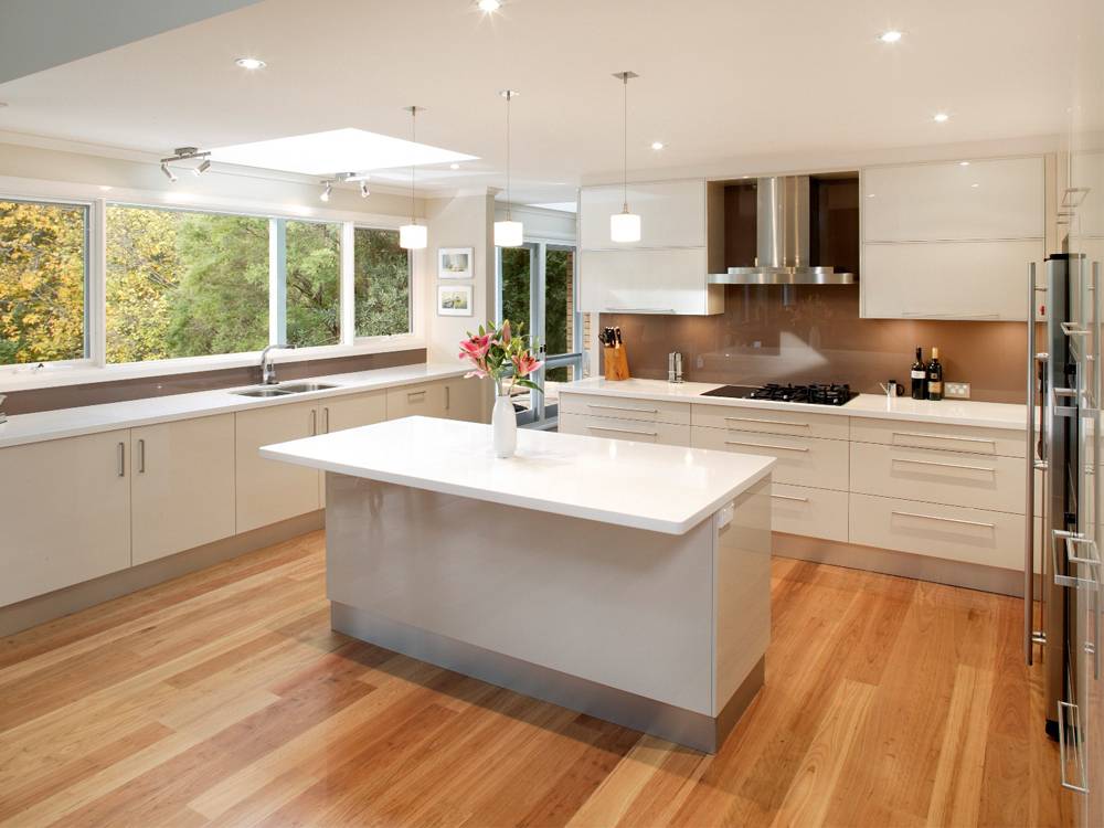 glossy white kitchen cabinet